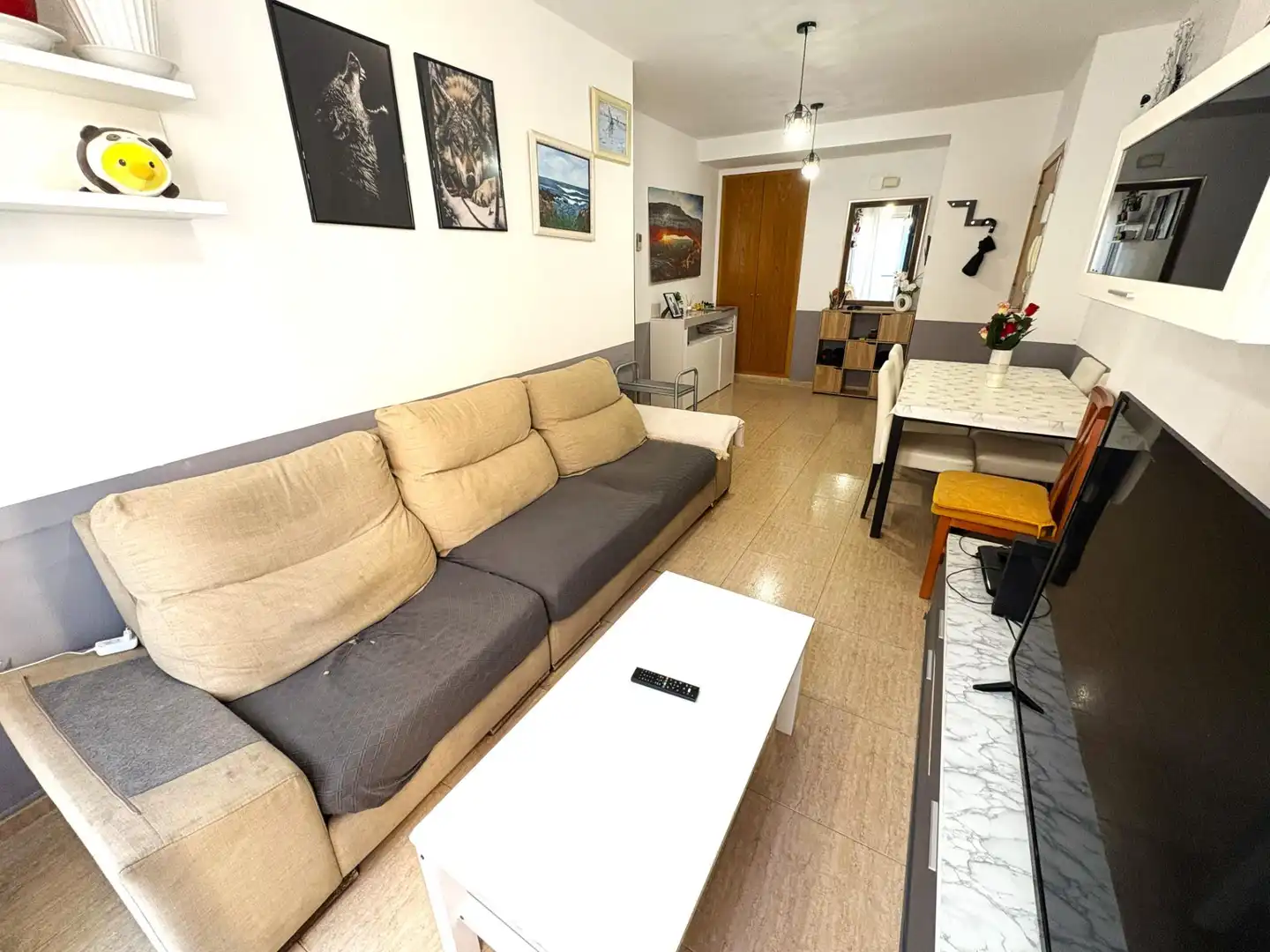 Flat with terrace for sale in PIRINEUS 13, imagen 2