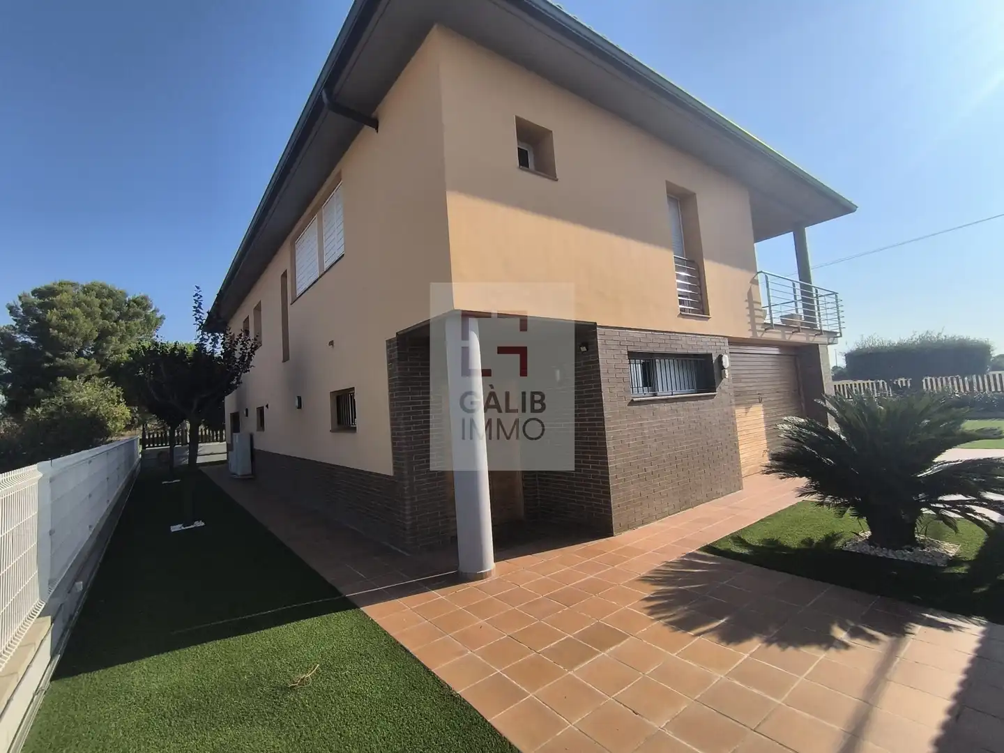 Vista exterior de Casa o xalet en venda en Vilamalla amb Aire condicionat, Calefacció i Terrassa