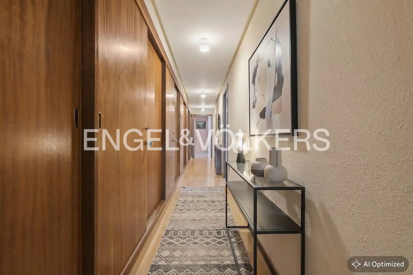 Flat for sale in Sevilla  with Air Conditioner, Heating and Balcony