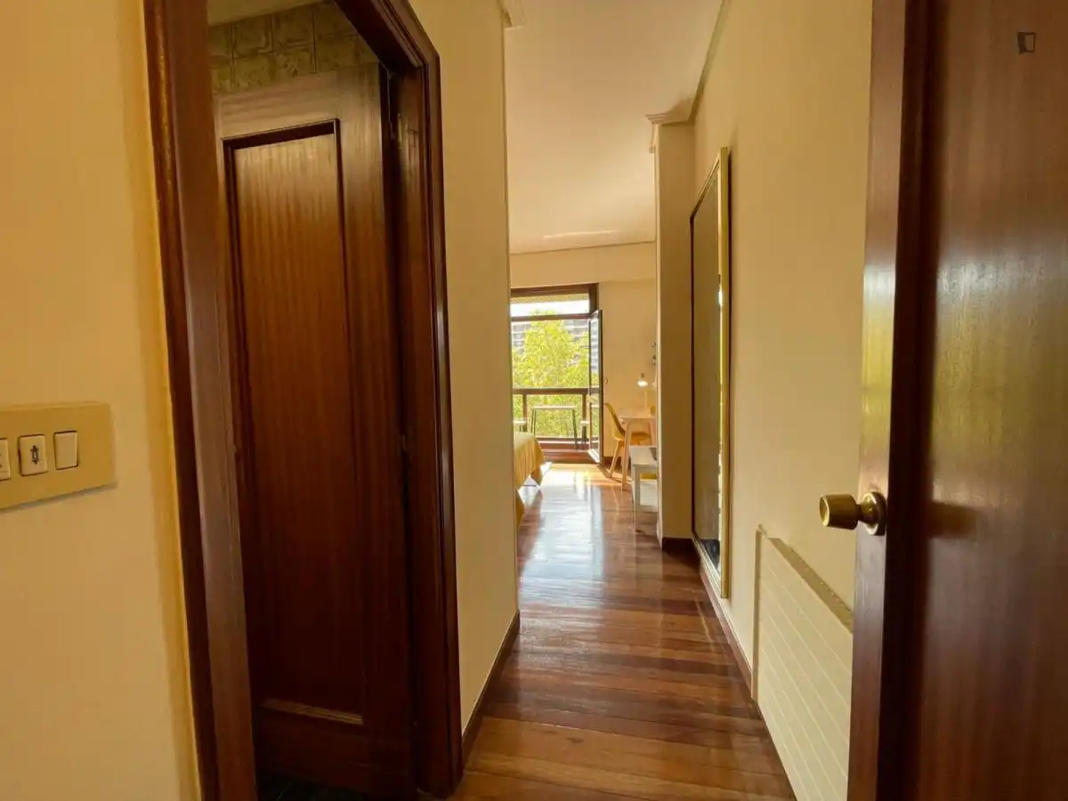 Room in Castaños - Begoñaibarra
