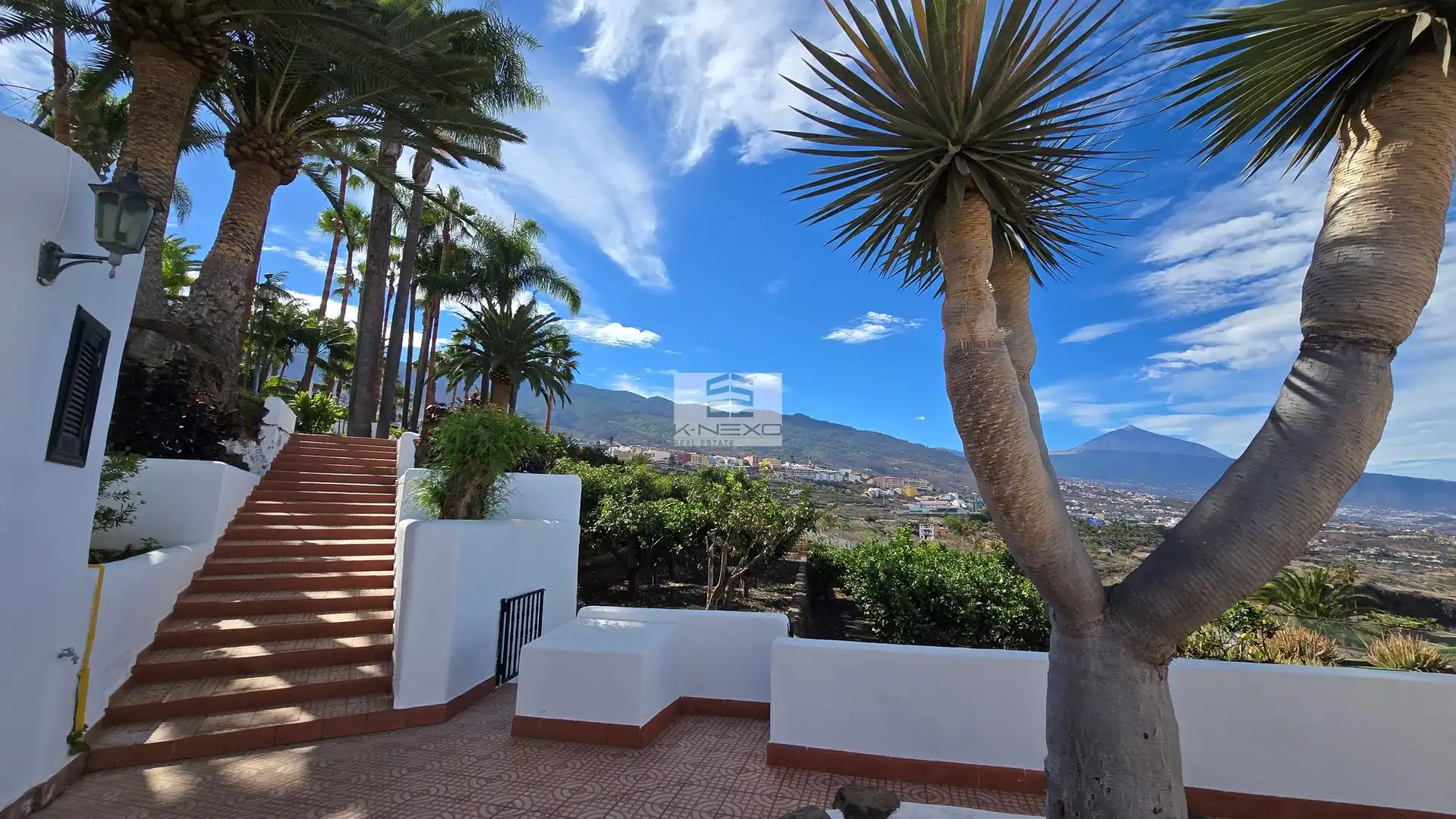 Vista exterior de Casa o chalet en venta en La Matanza de Acentejo con Terraza, Trastero y Piscina
