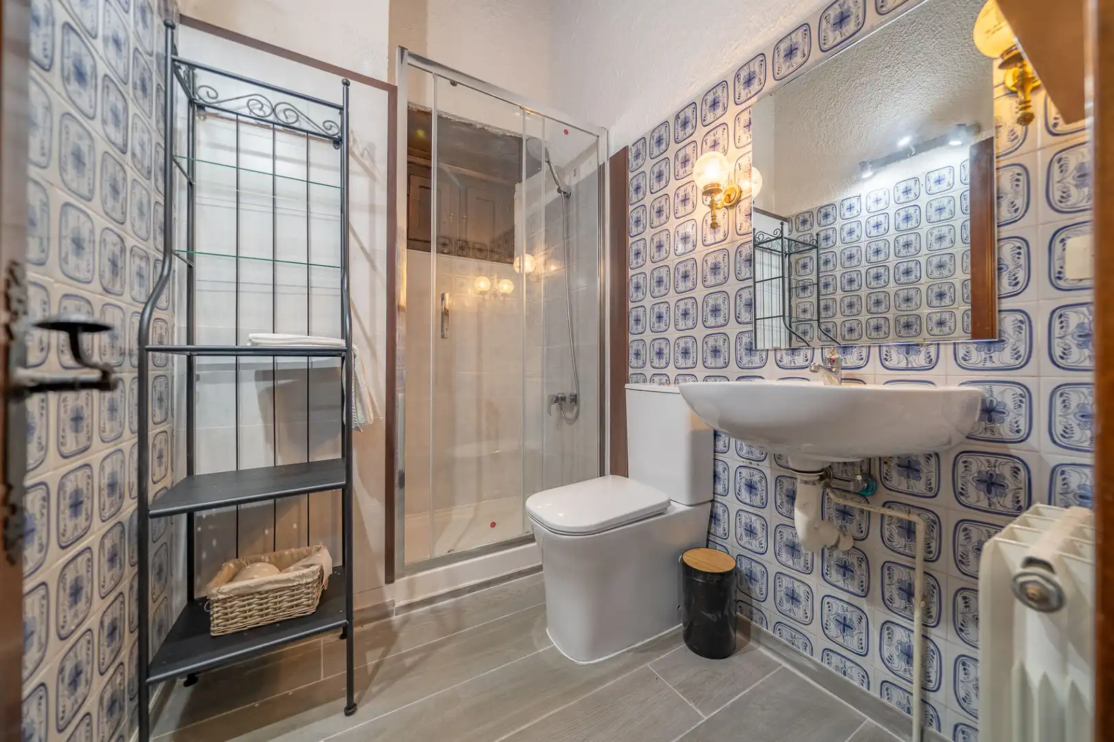 Baño de Finca rústica en venta en Llagostera con Aire acondicionado, Calefacción y Terraza