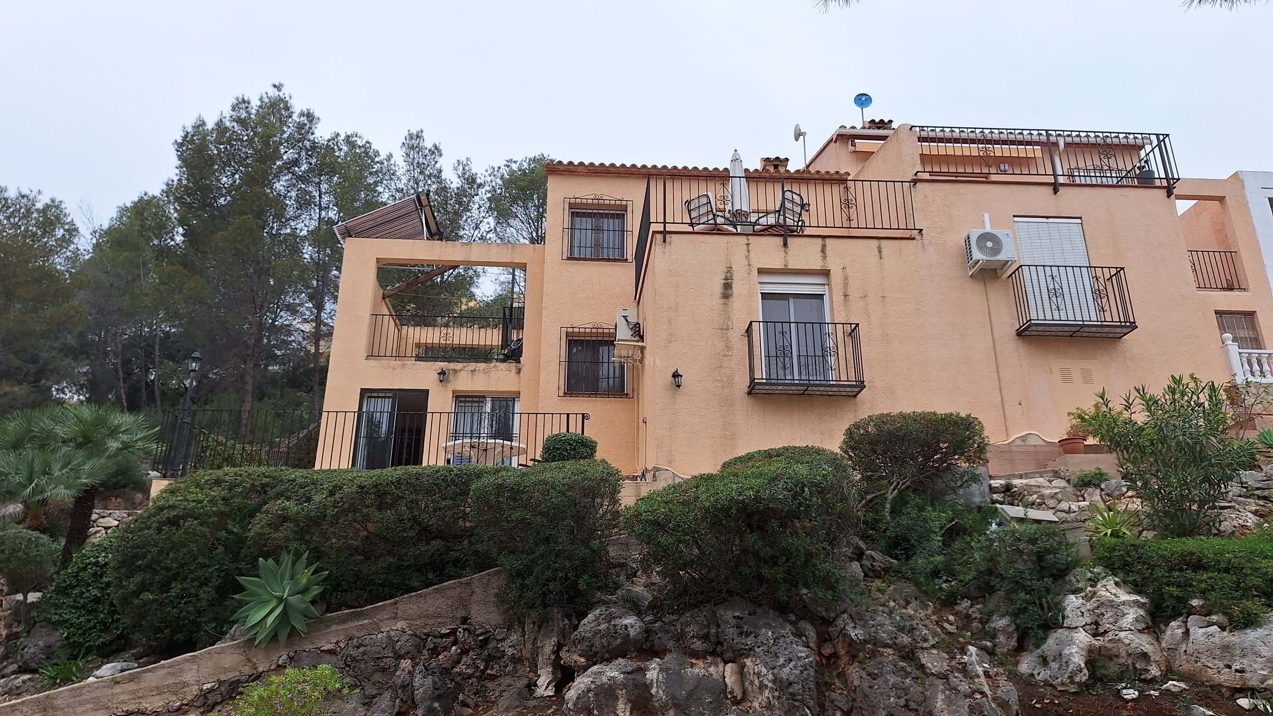 Vista exterior de Casa adosada en venta en L'Atzúbia con Aire acondicionado, Terraza y Piscina