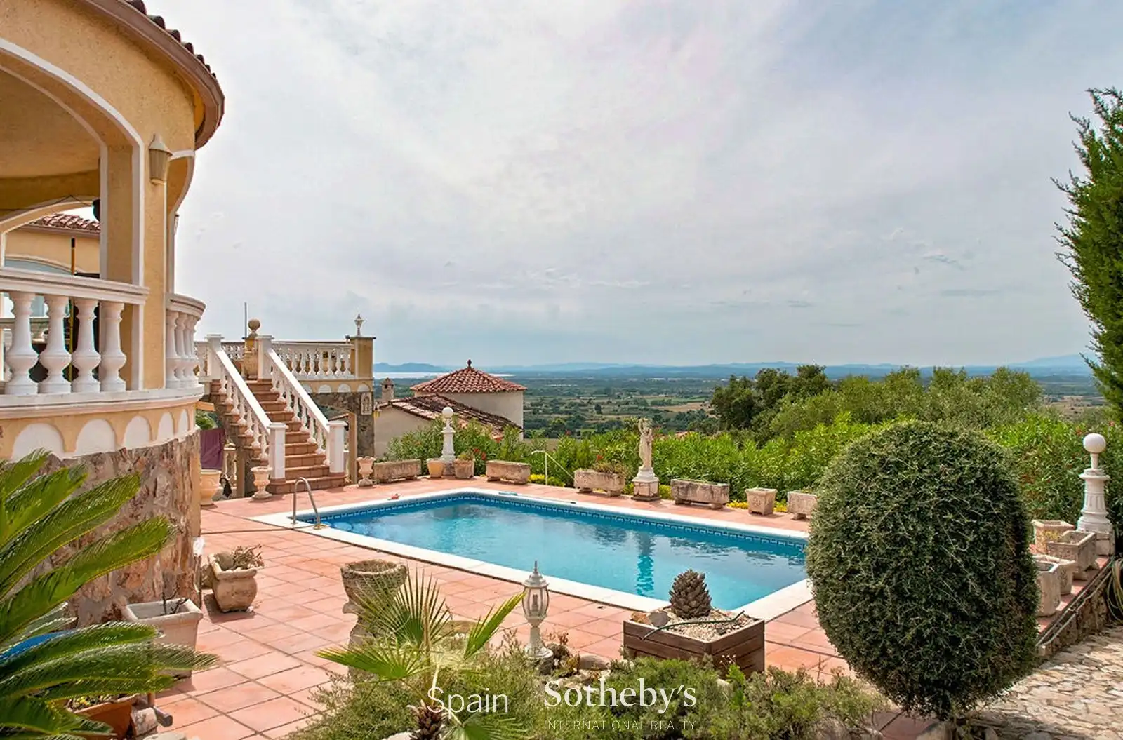 Casa amb piscina en venda a Carrer Bèlgica, imagen 4