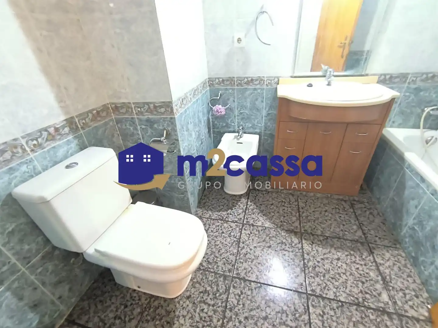 Badezimmer von Wohnung zum Verkauf in Lorca mit Balkon