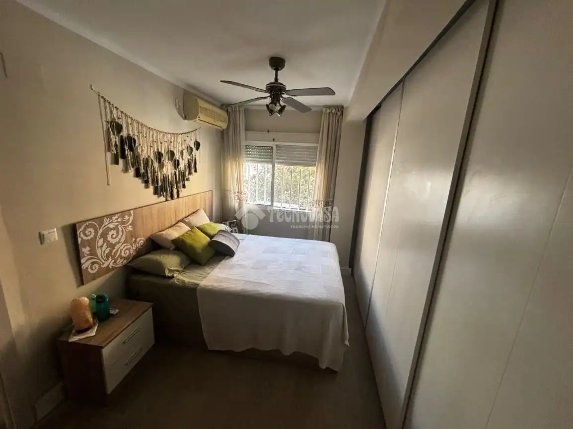 Habitación de Piso en venta en Málaga con Aire acondicionado y Parquet