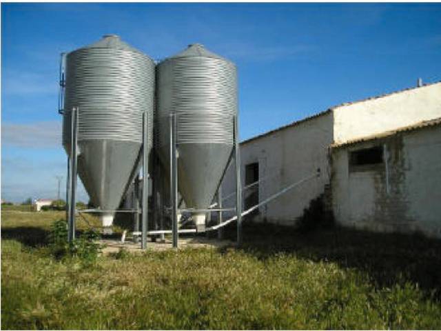 Nave industrial en Venta en Almenar de Soria
