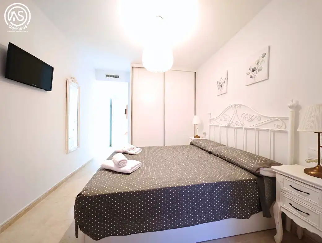 Schlafzimmer von Wohnung zur Miete in Mont-roig del Camp mit Klimaanlage, Heizung und Privatgarten