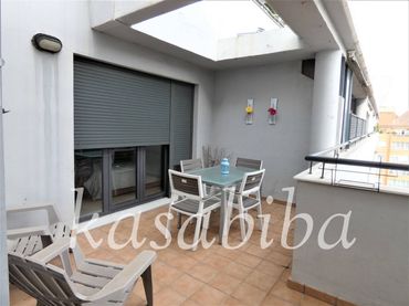 Flat with pool to rent in Avenida BALEARES