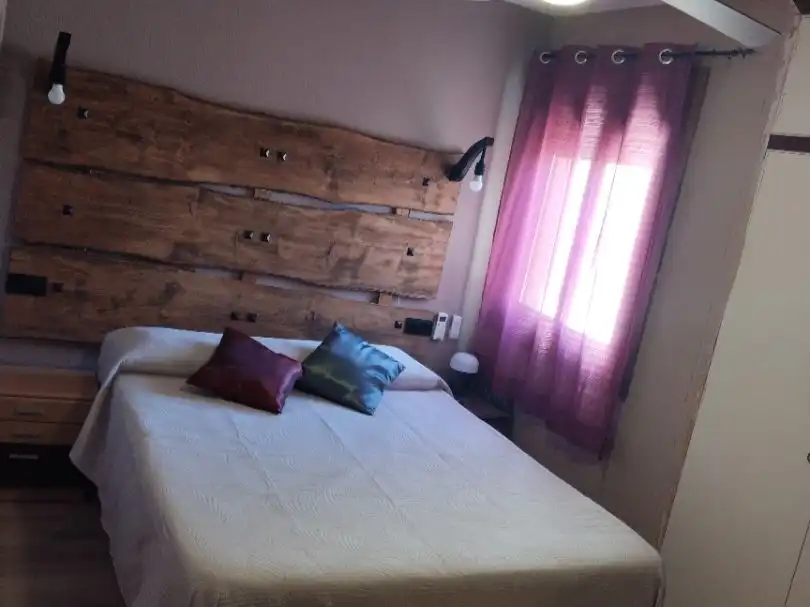 Apartament amb piscina de lloguer a Plaza Antonio Vicea 3, imagen 4