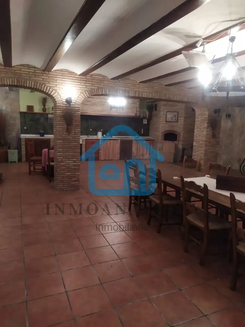 Nave industrial en venta en Utiel con Alarma