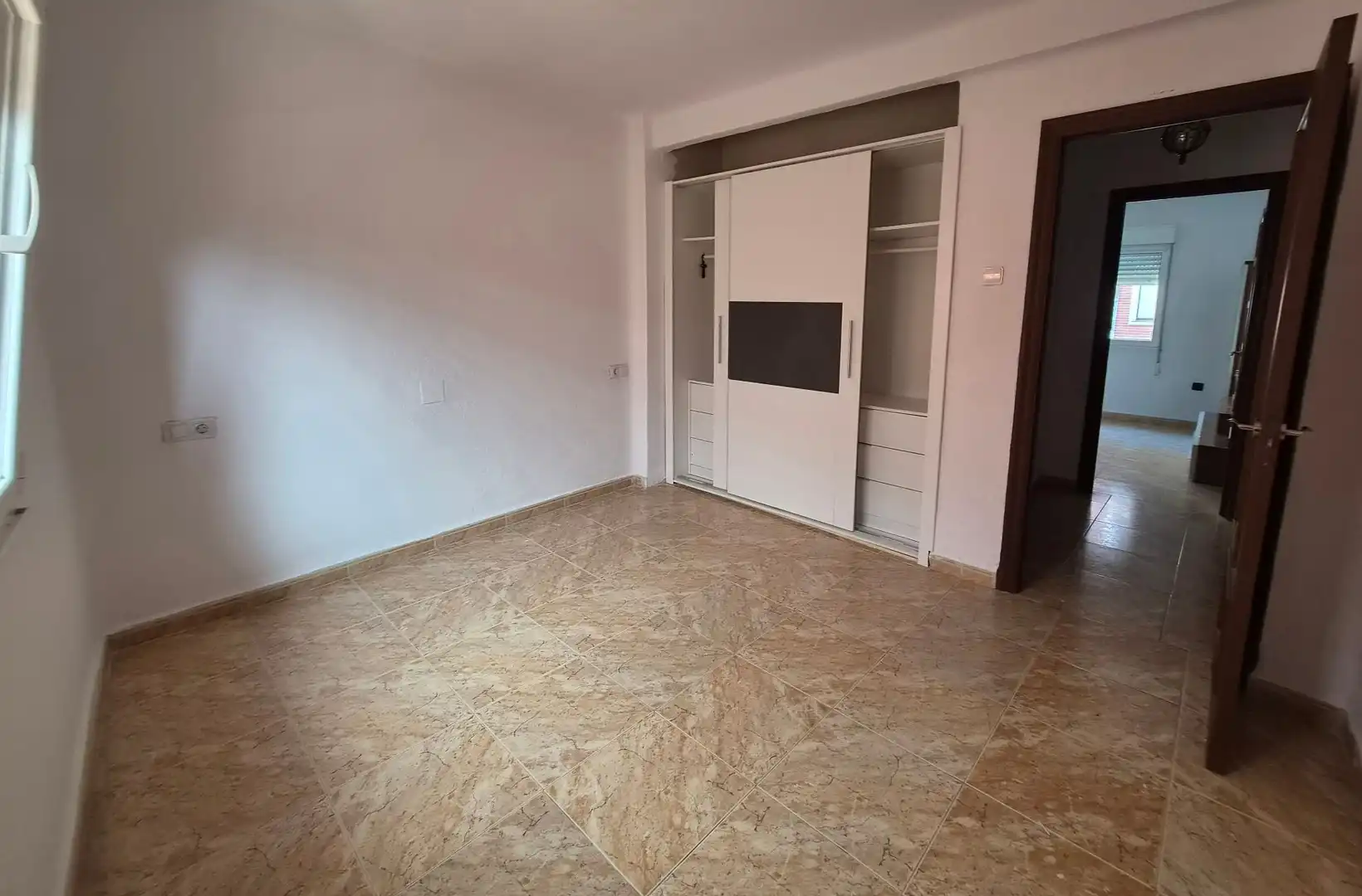 Dormitori de Casa adosada de lloguer en Carreño amb Calefacció