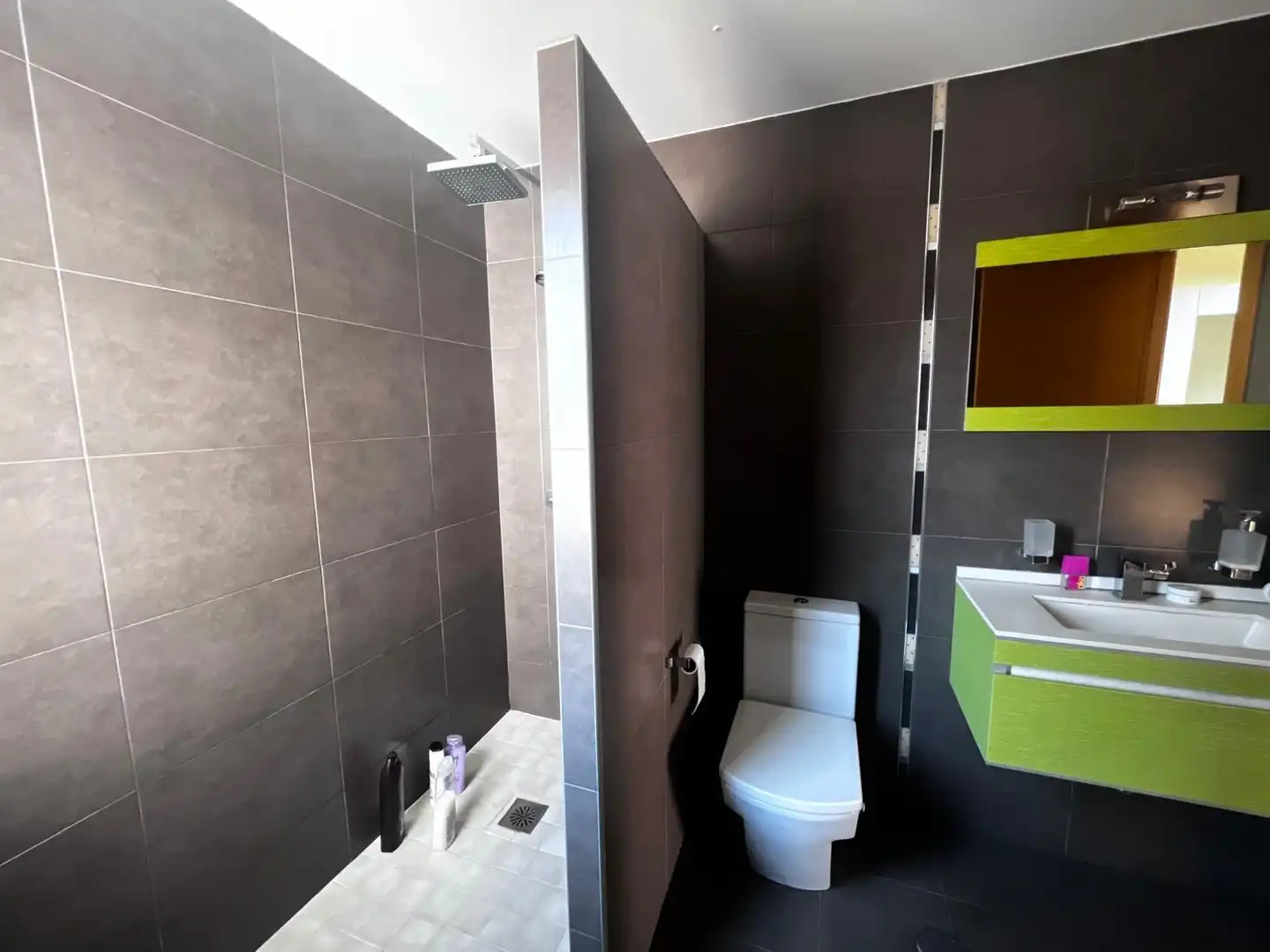Badezimmer von Dachboden zur Miete in Los Alcázares mit Klimaanlage, Heizung und Terrasse