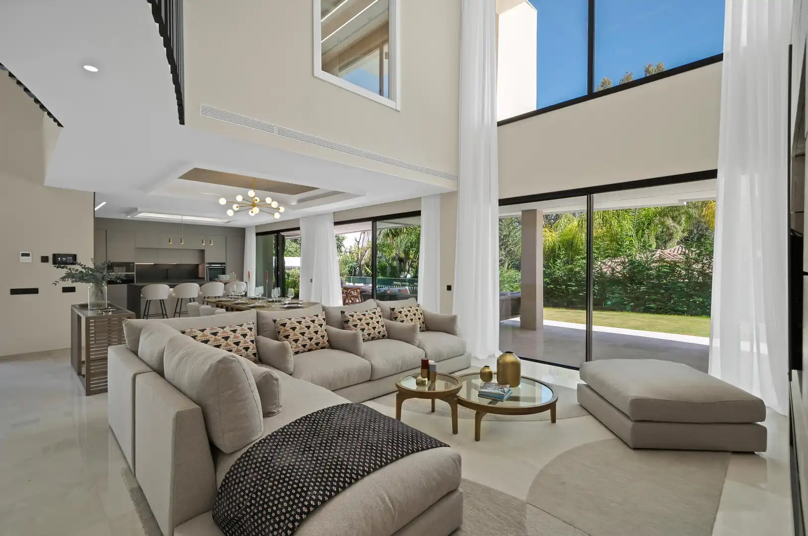 Wohnzimmer von Haus oder Chalet zur Miete in Marbella mit Klimaanlage, Heizung und Privatgarten