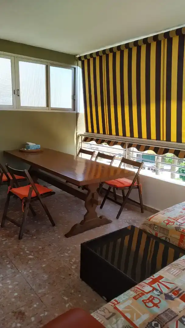 Comedor de Piso para compartir en El Campello con Amueblado, Balcón y Internet