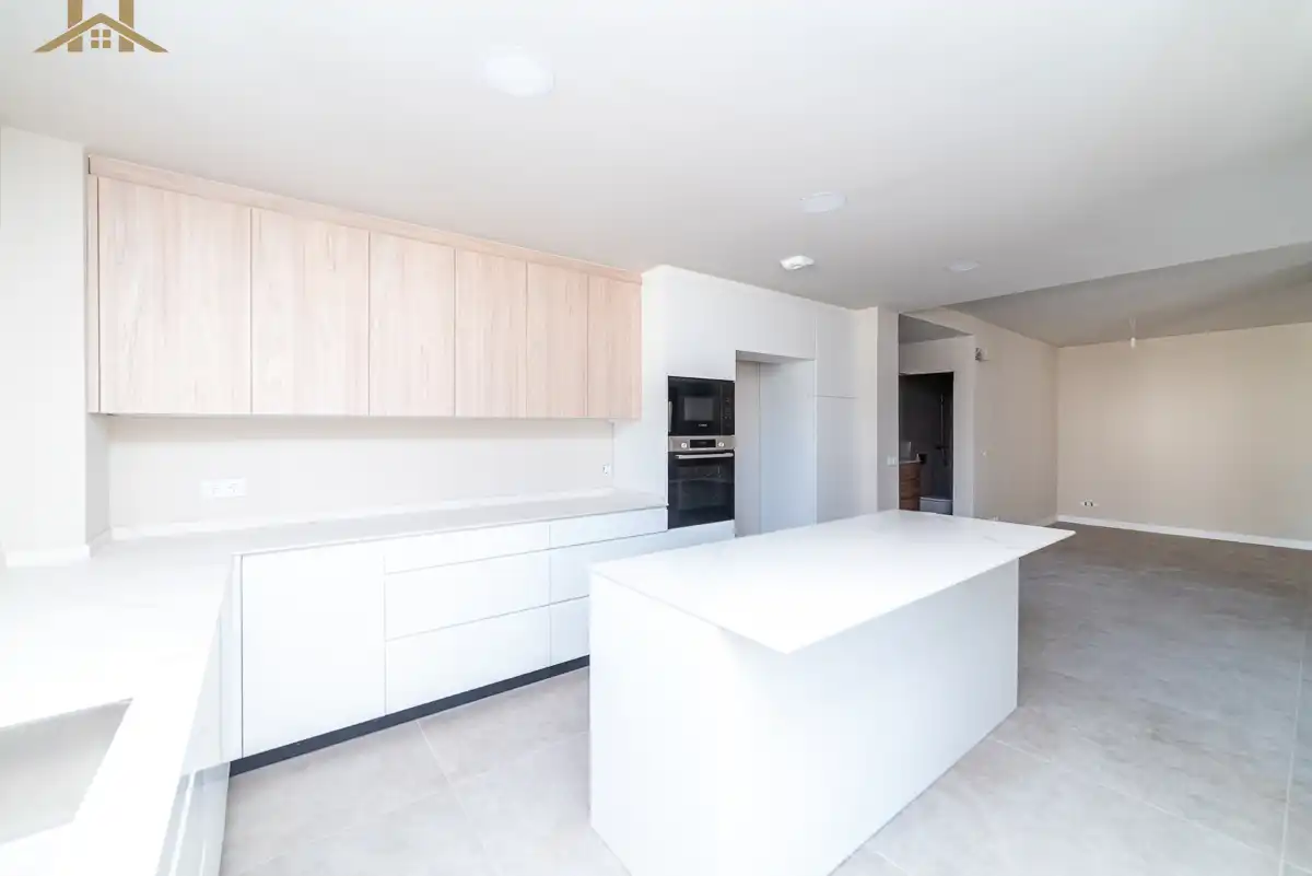 Kitchen of Houses for sale in Miraflores de la Sierra  with Heating, Private garden and Storage room