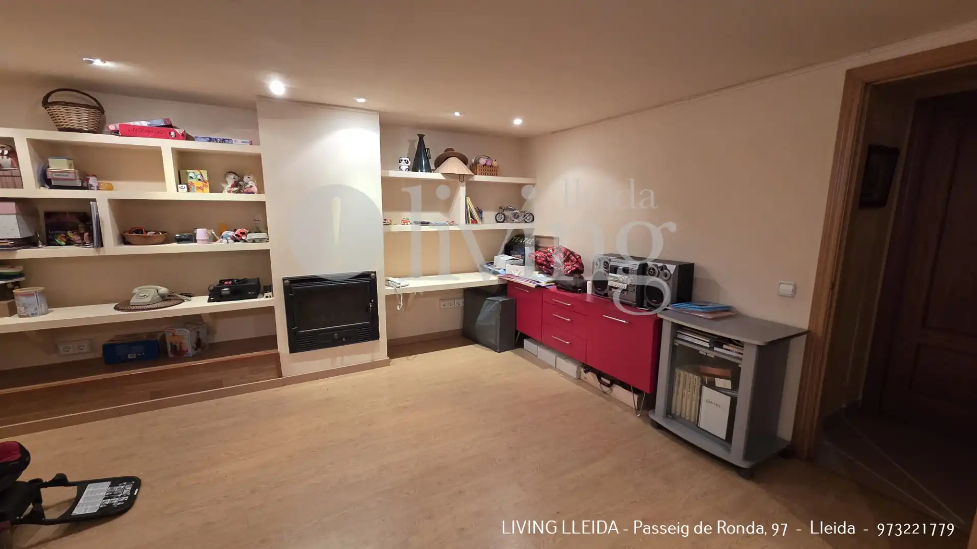 Einfamilien-Reihenhaus zur Miete in Lleida mit Klimaanlage, Heizung und Privatgarten