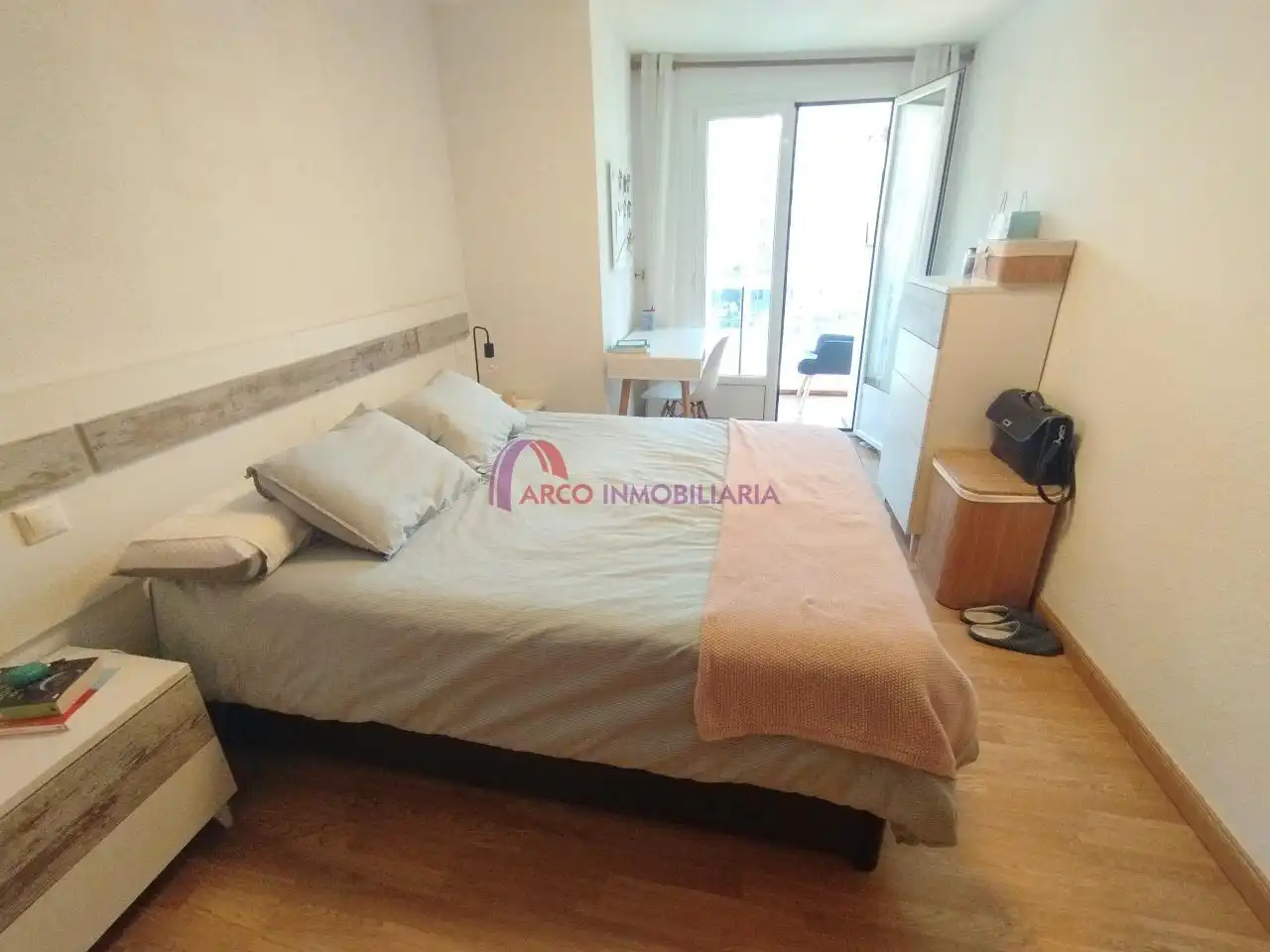 Dormitori de Apartament en venda en Centro