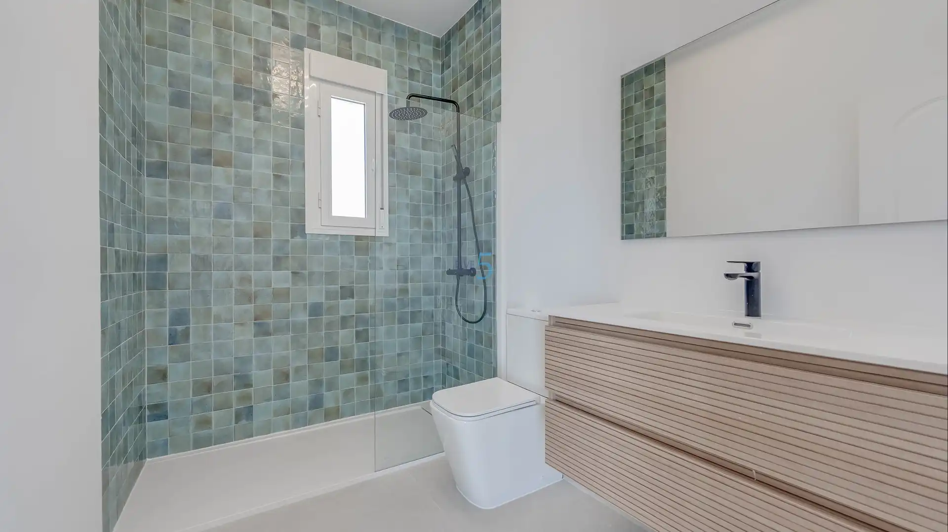 Bany de Casa o xalet en venda en Rojales amb Aire condicionat, Terrassa i Piscina