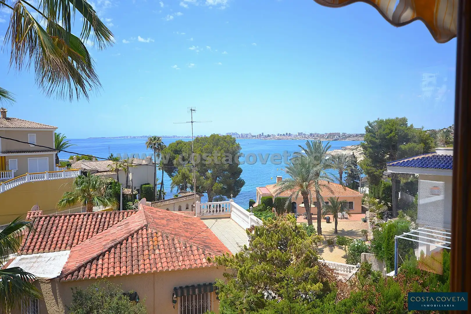 Exterior view of Houses for sale in El Campello  with Air Conditioner, Private garden and Terrace