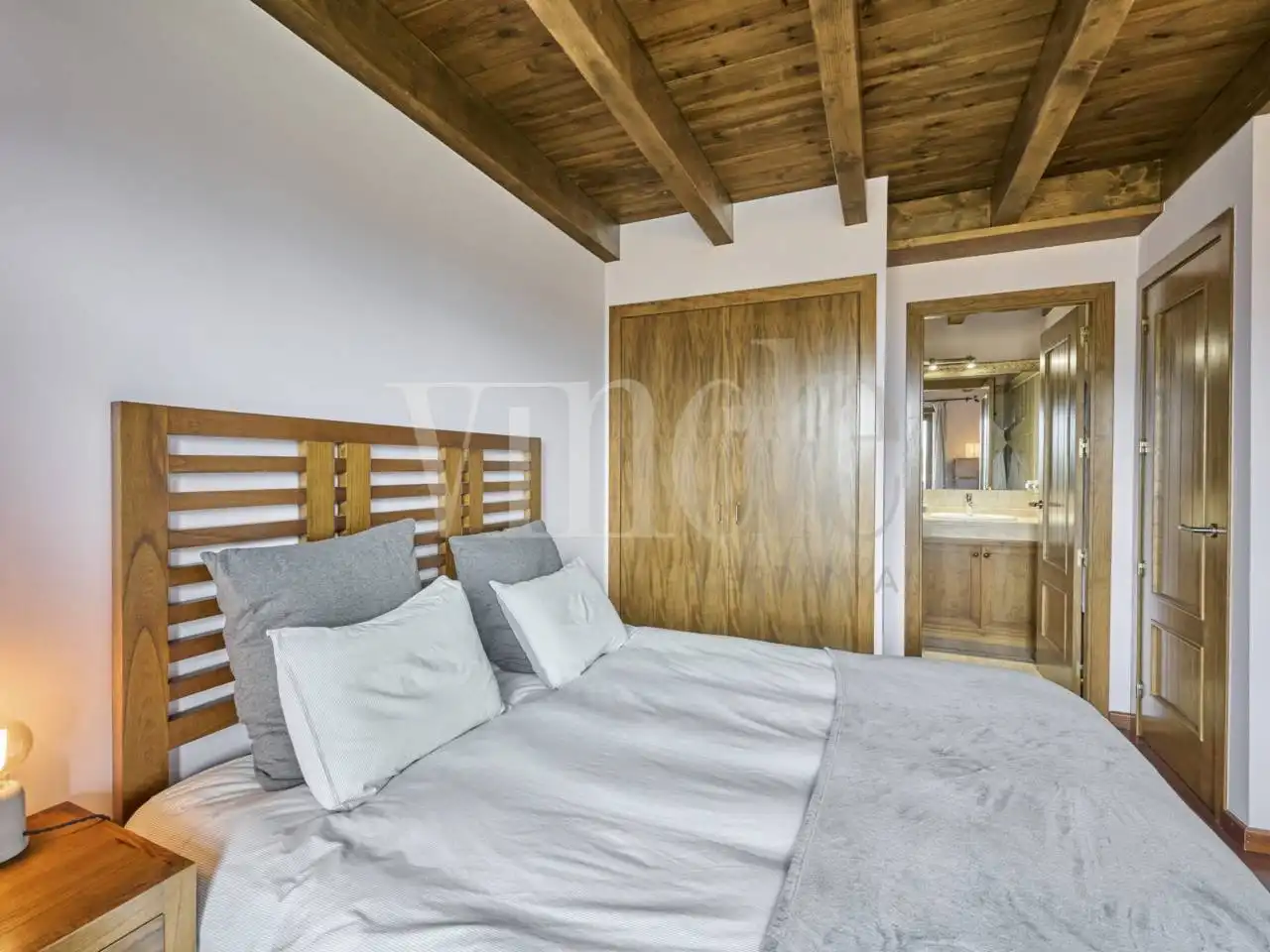 Habitación de Casa adosada en venta en Guils de Cerdanya con Calefacción, Parquet y Terraza