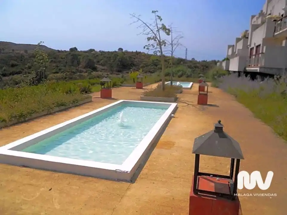 Piscina de Pis en venda en Benahavís amb Terrassa, Traster i Piscina comunitària