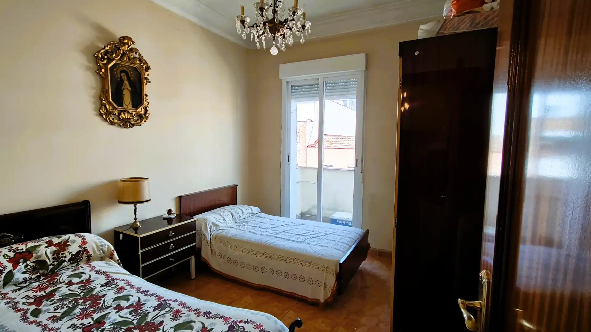 Bedroom of Flat for sale in Madrid  with Heating, Furnished and Balcony