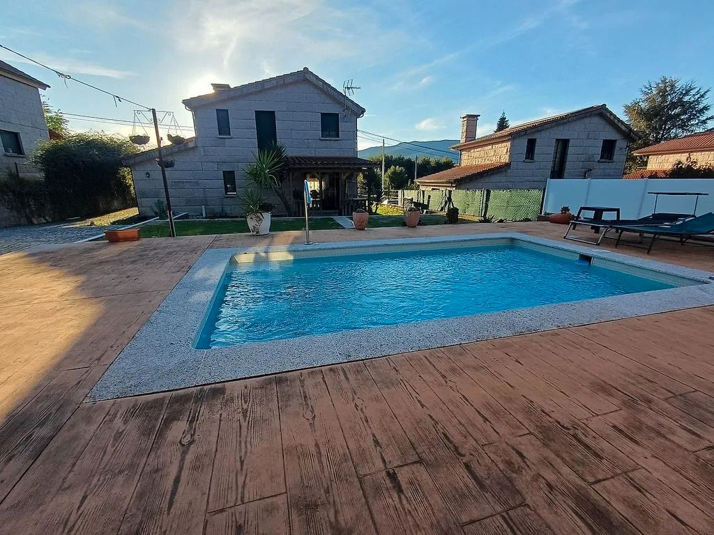 Swimming pool of House or chalet for sale in Ponteareas  with Heating, Private garden and Terrace