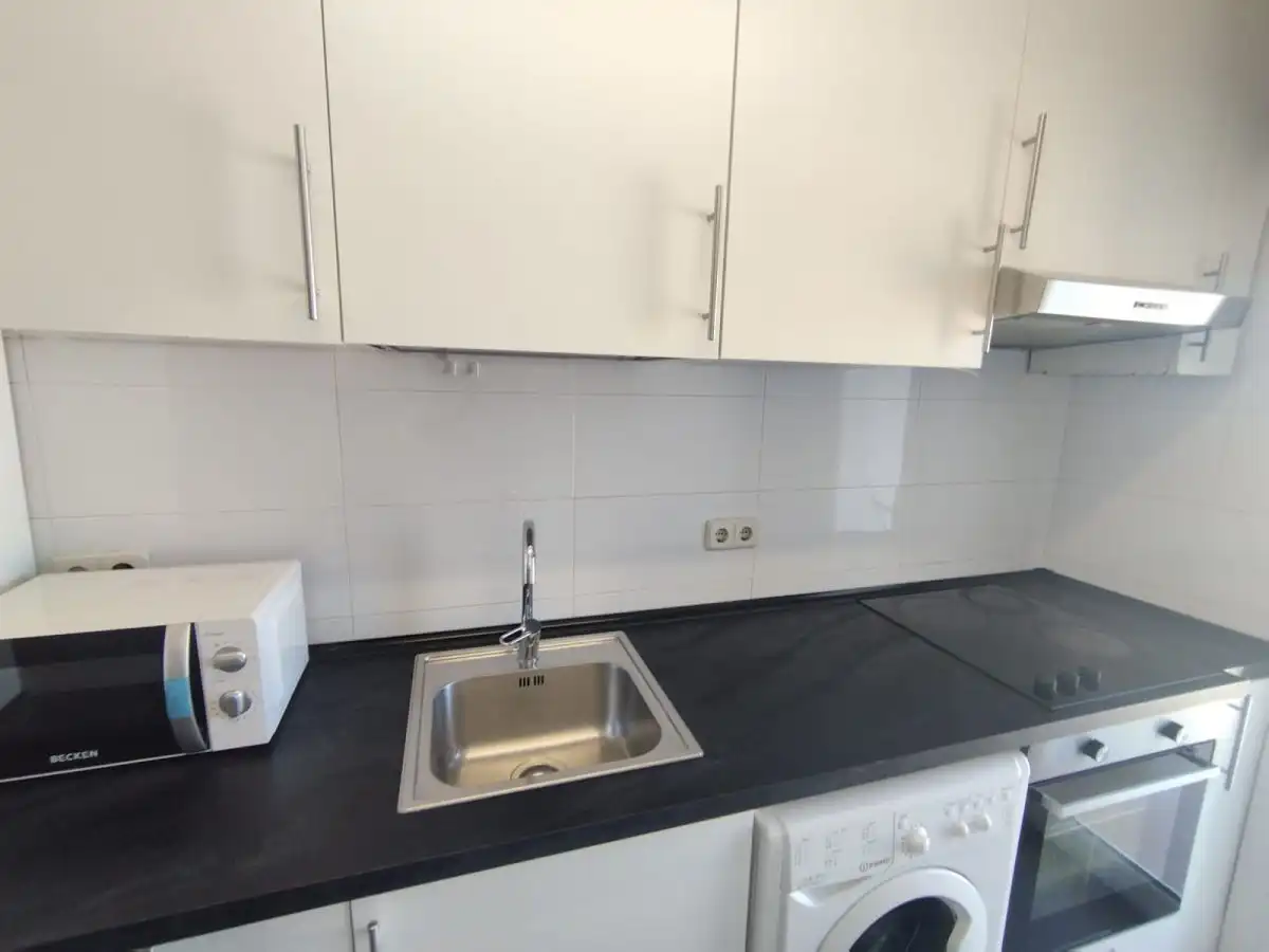 Küche von Wohnung zur untervermieten in Madrid mit Heizung, Terrasse und Möbliert