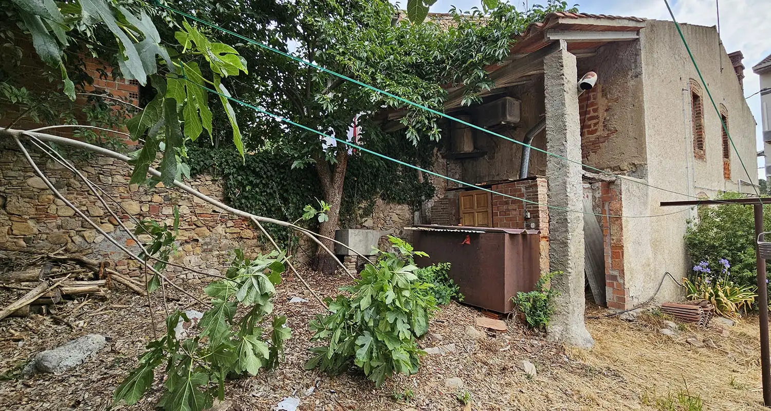 Finca rústica en venda en Breda amb Calefacció, Jardí privat i Terrassa
