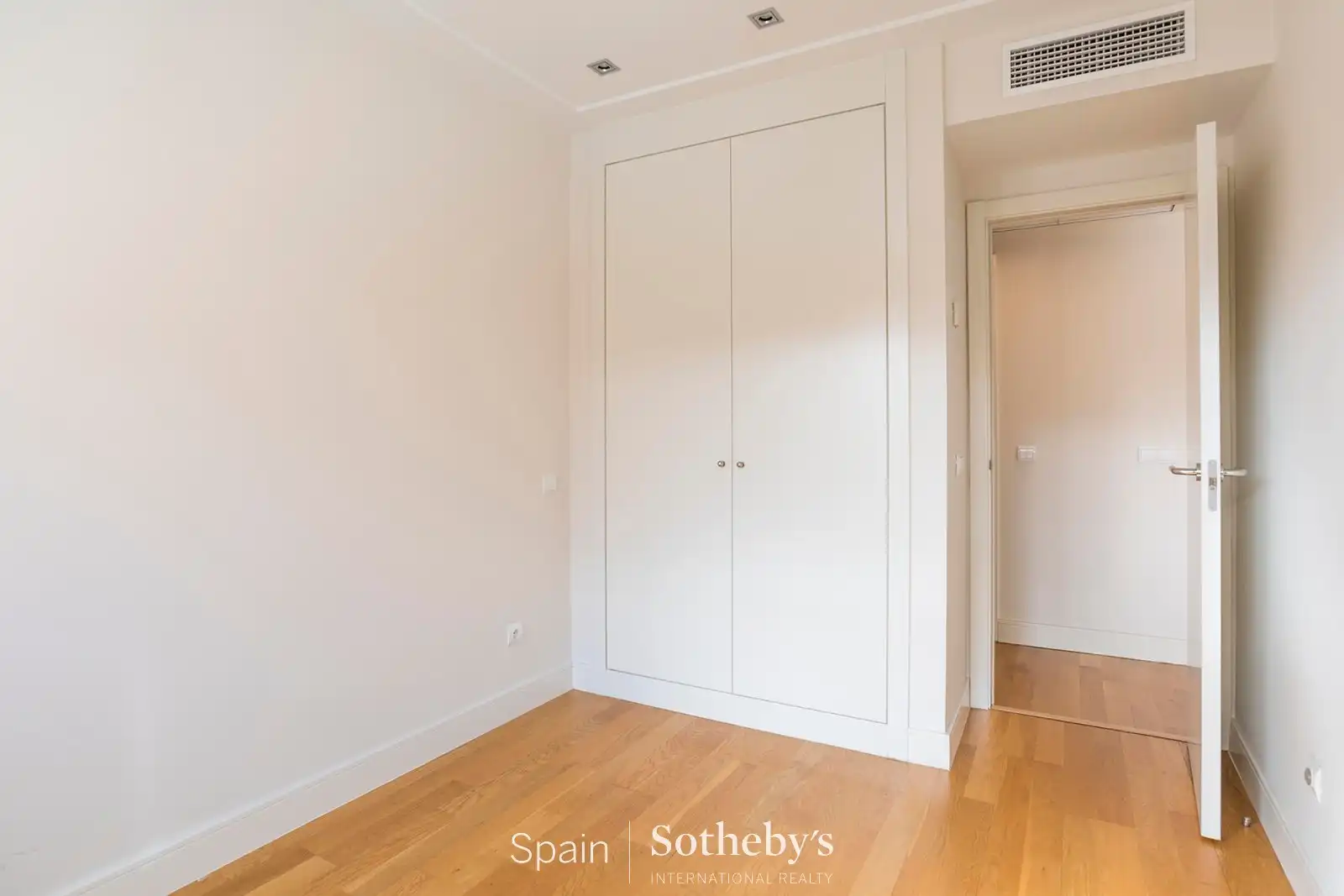 Apartamento con piscina en venta en Calle del Hierro, imagen 24