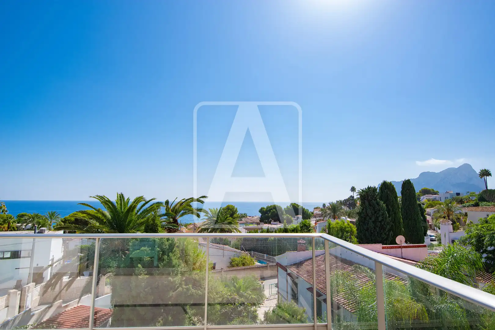 Villa mit Pool zum Verkauf in La Caleta - La Calalga -  Les Bassetes, imagen 2