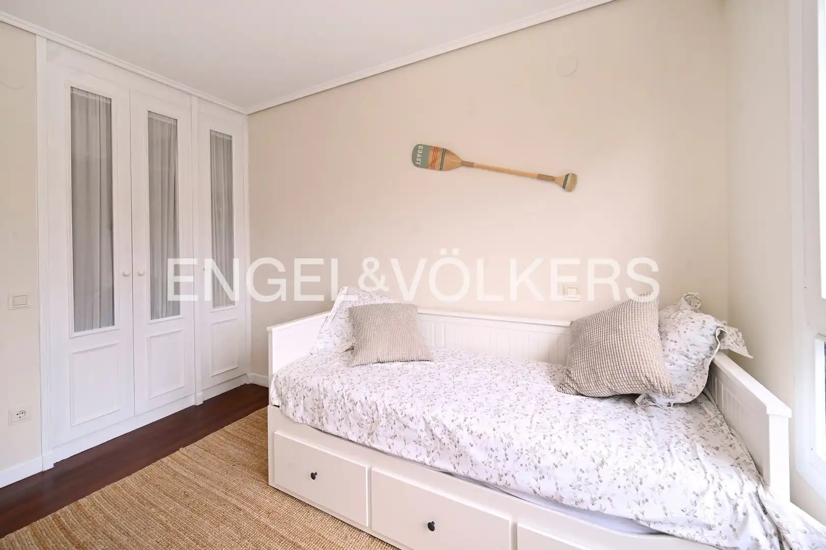 Schlafzimmer von Wohnung zum Verkauf in Santander mit Heizung, Privatgarten und Abstellraum