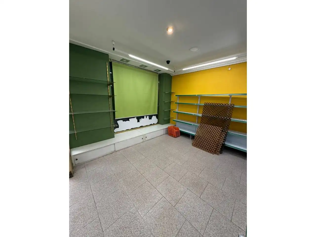 Local comercial en venda a Úbeda, imagen 7