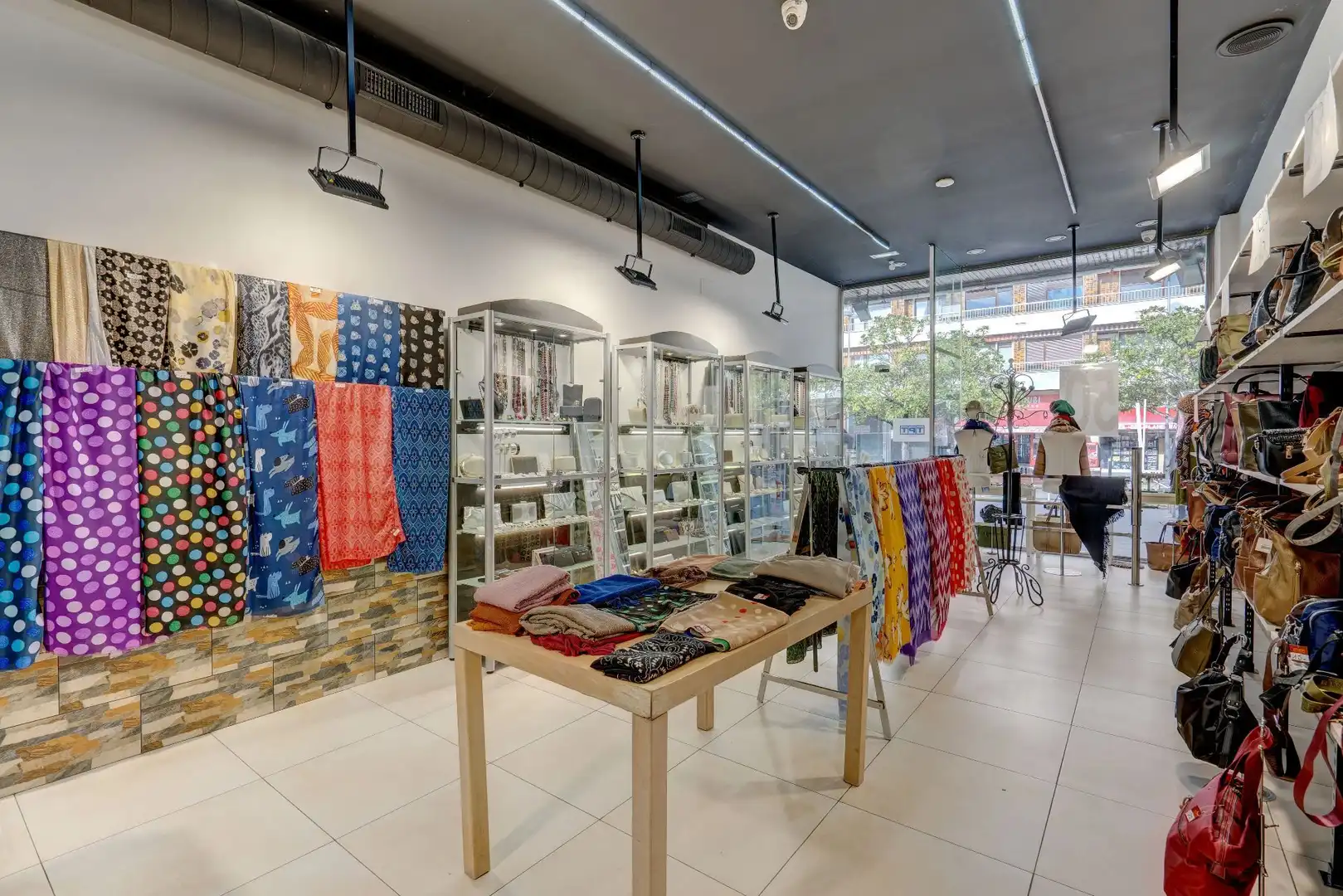 Locale commerciale in vendita a Centro - Mendibil - Santiago, imagen 18