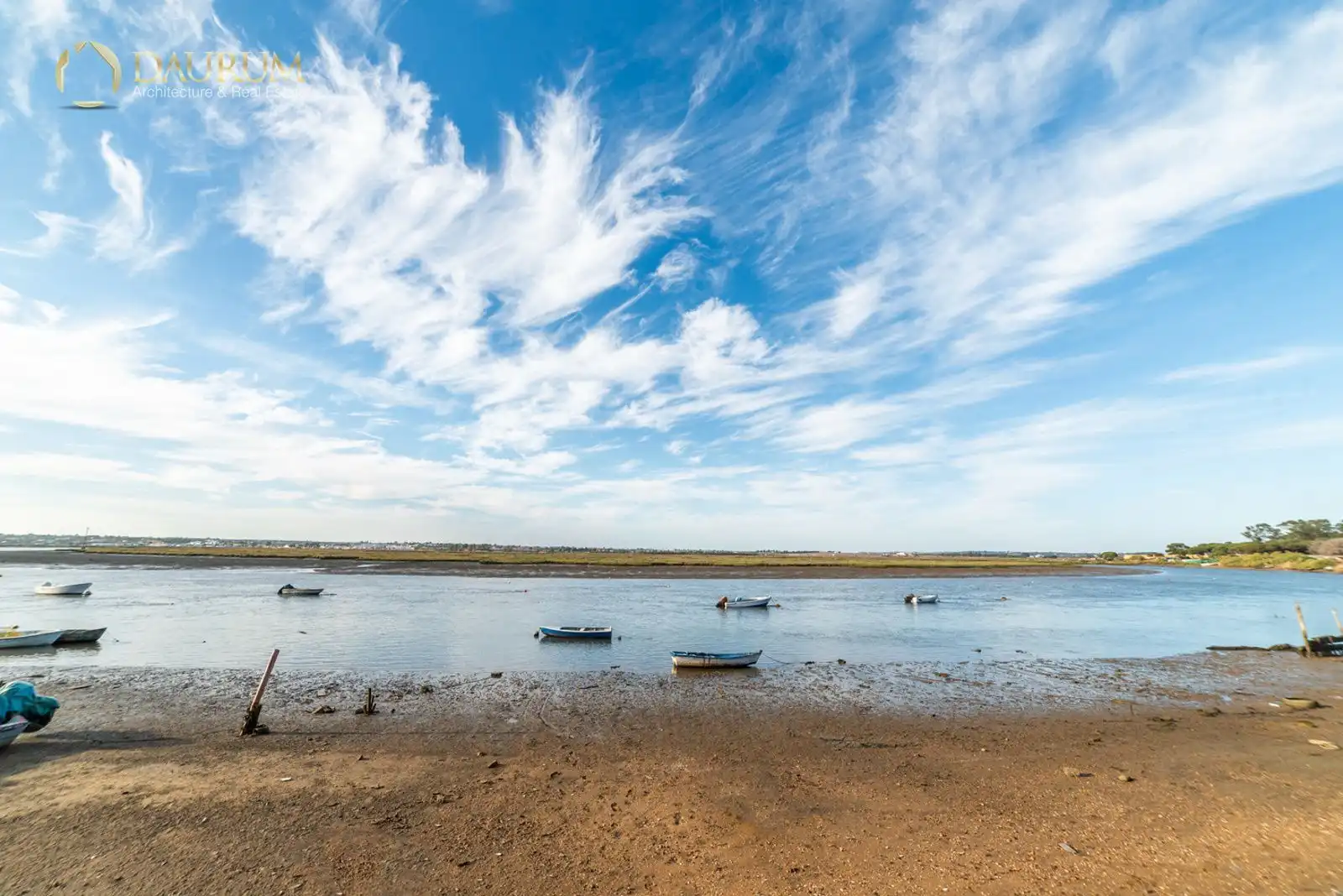 Vista exterior de Ático en venta en Isla Cristina con Aire acondicionado, Terraza y Trastero