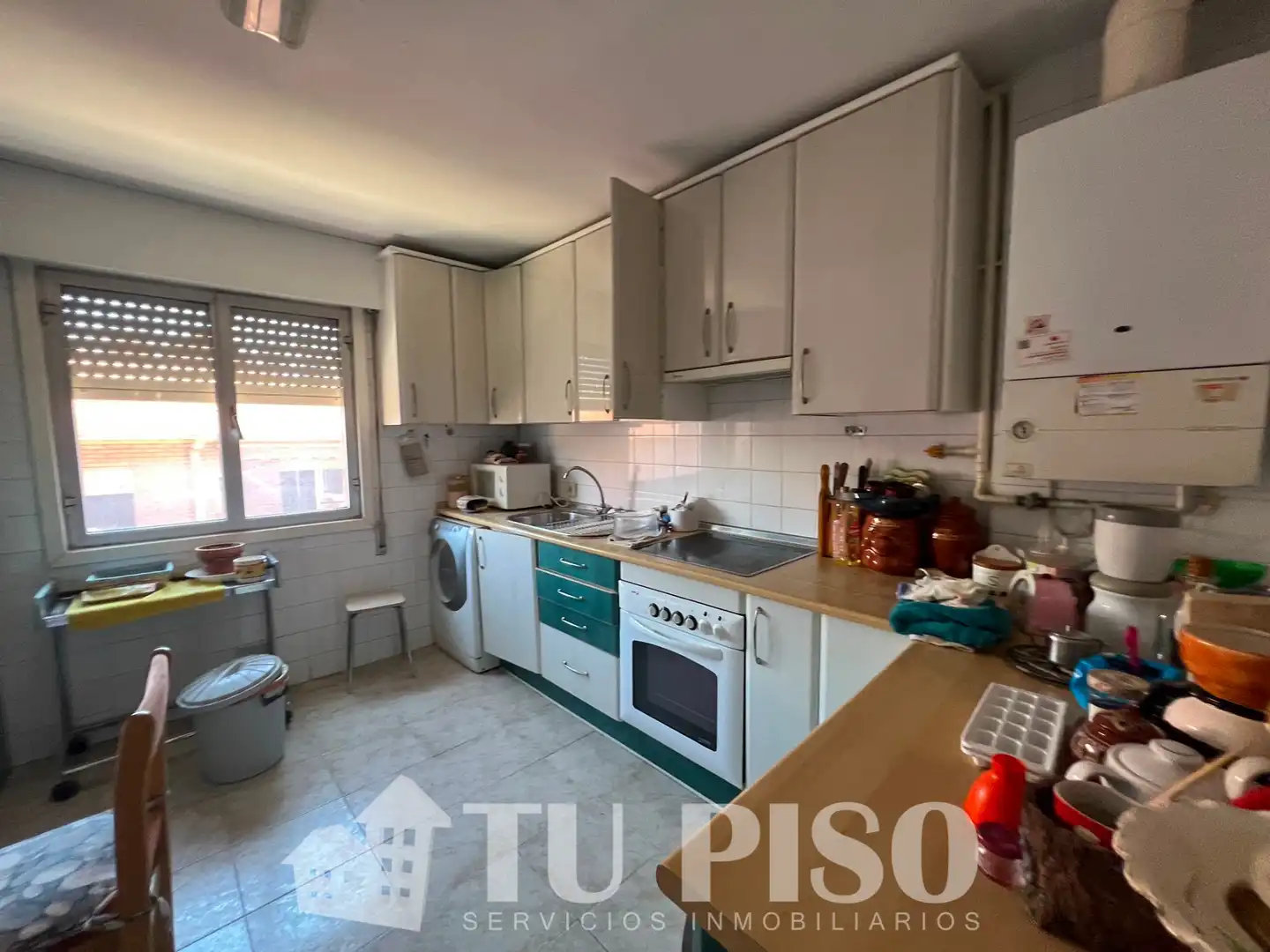 Cocina de Piso en venta en Madrid con Calefacción, Terraza y Amueblado