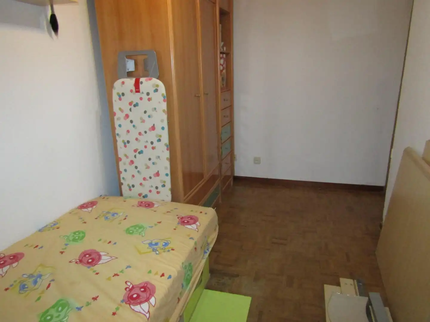 Bedroom of Flat for sale in Torrejón de Ardoz  with Air Conditioner, Heating and Parquet flooring
