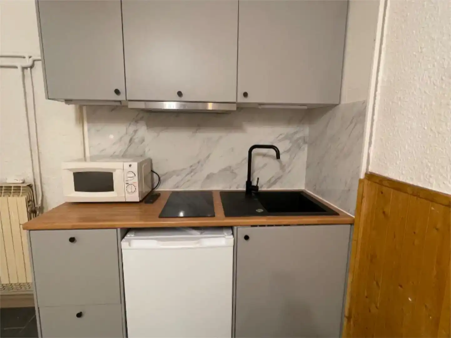Cuina de Pis en venda en Vielha e Mijaran amb Parquet, Piscina i Moblat