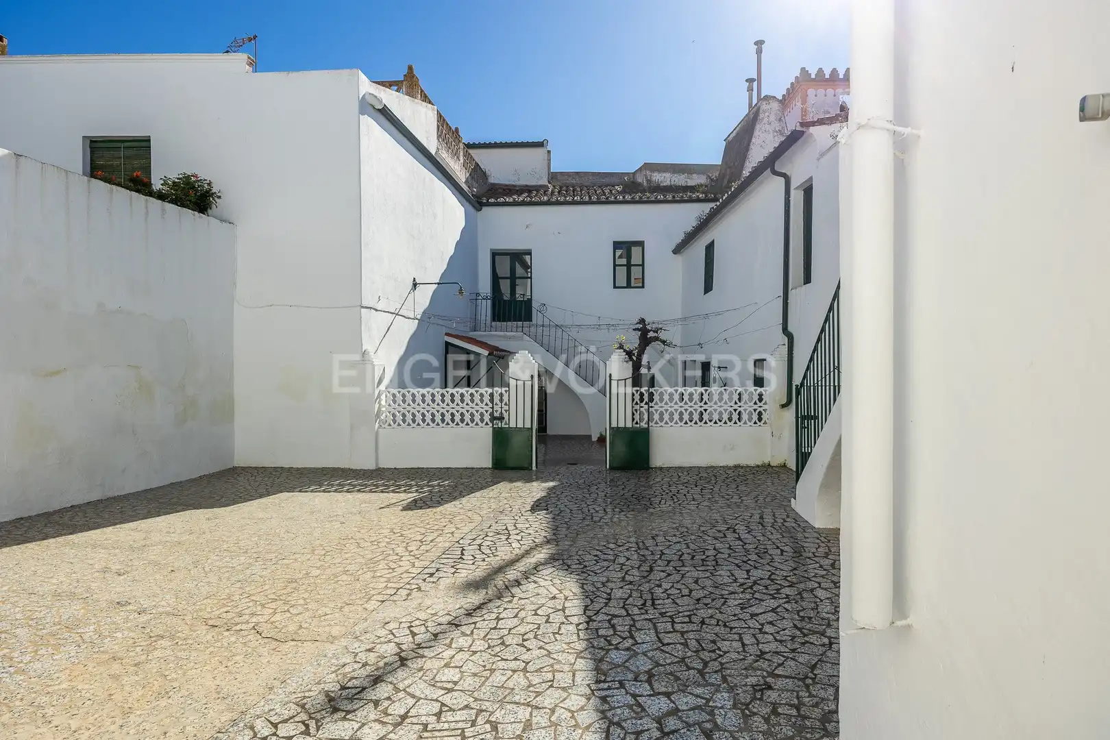 Vista exterior de Casa o chalet en venta en Fuente del Maestre con Calefacción, Jardín privado y Terraza