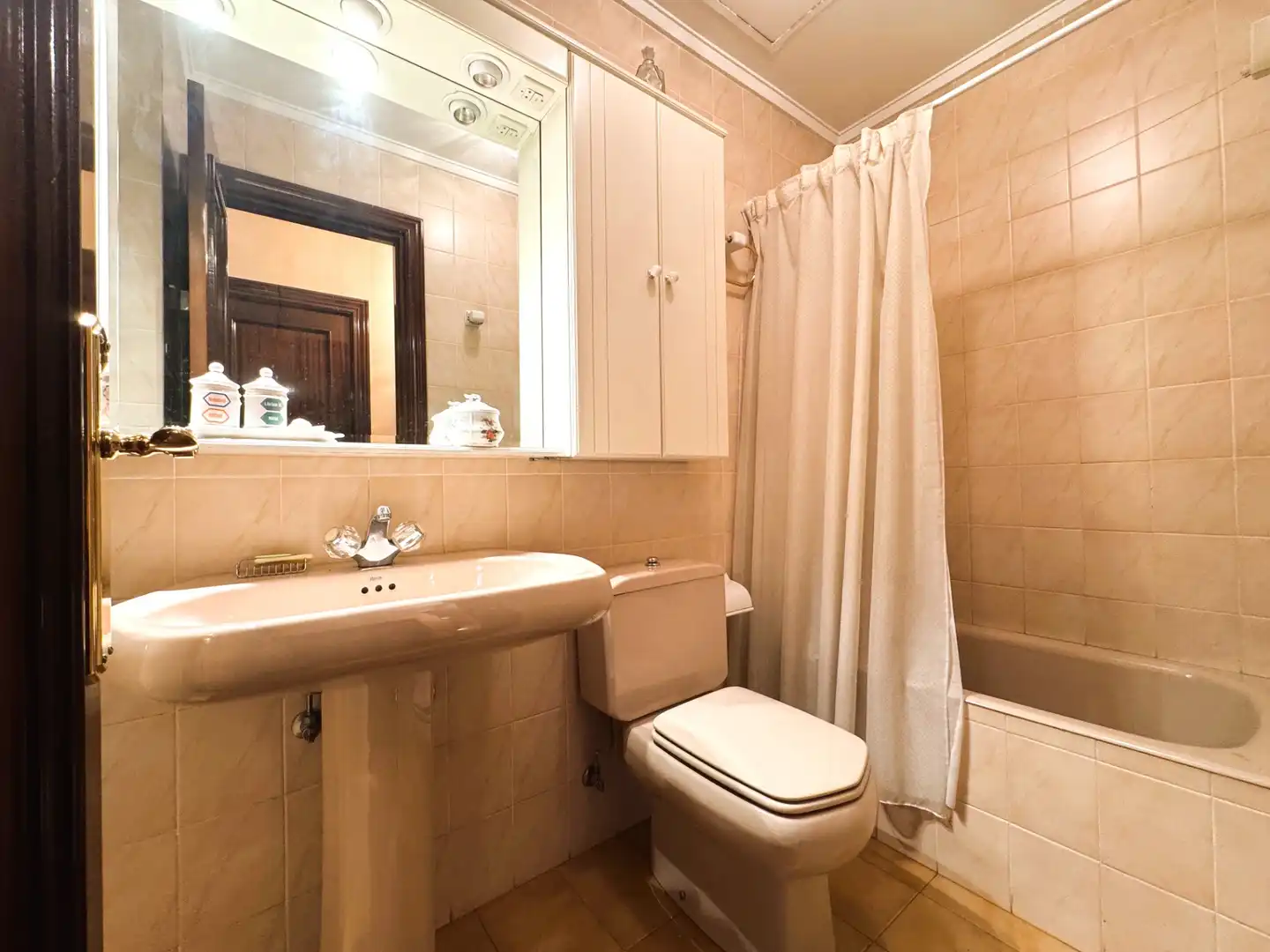 Bathroom of Duplexes for sale in Bilbao 
