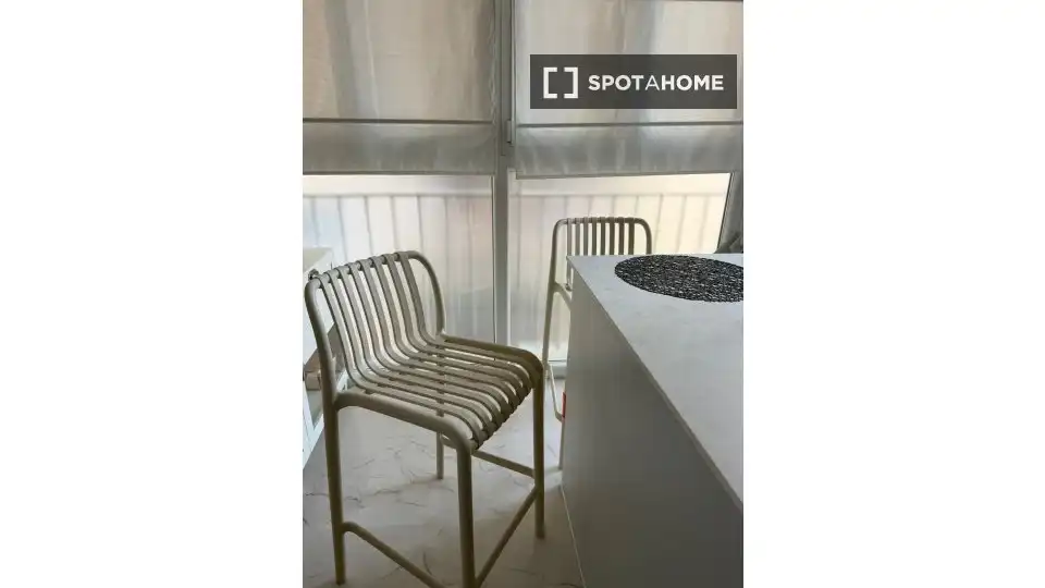 Vista exterior de Piso para compartir en Zaragoza con Aire acondicionado, Terraza y Amueblado