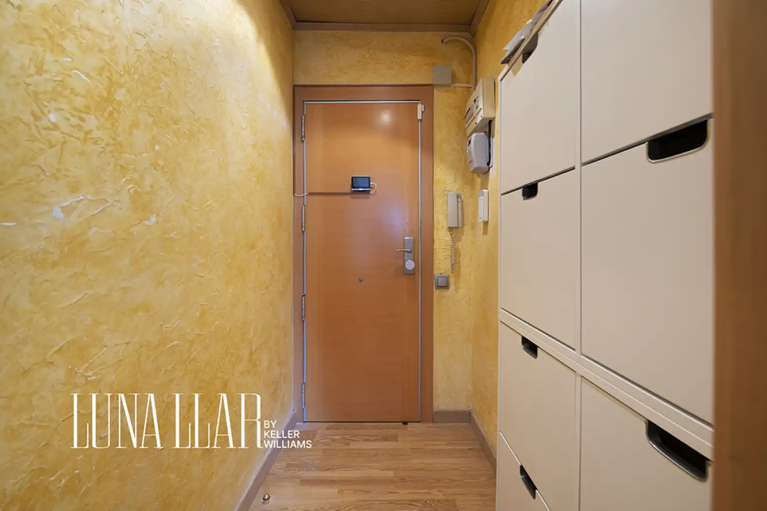 Piso en venta en Gavà con Balcón