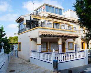 Exterior view of Single-family semi-detached for sale in Orihuela  with Terrace