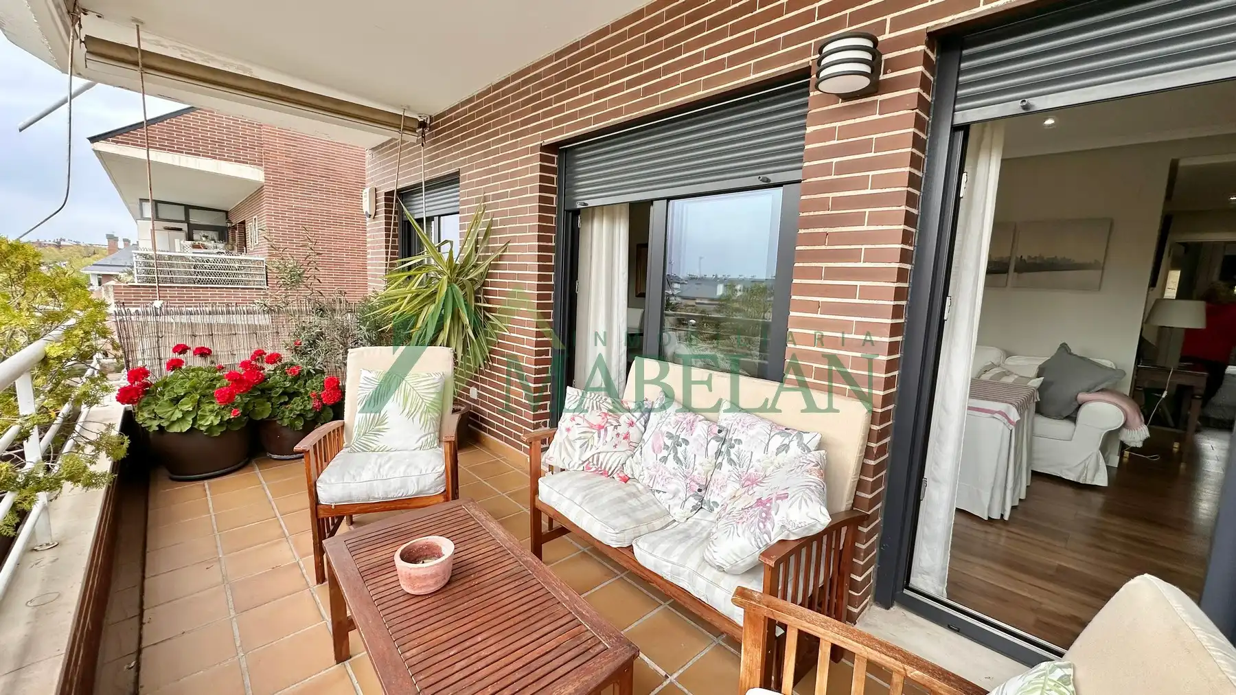 Piso en venta en Avenida de la Oliva, Golf - El Carralero