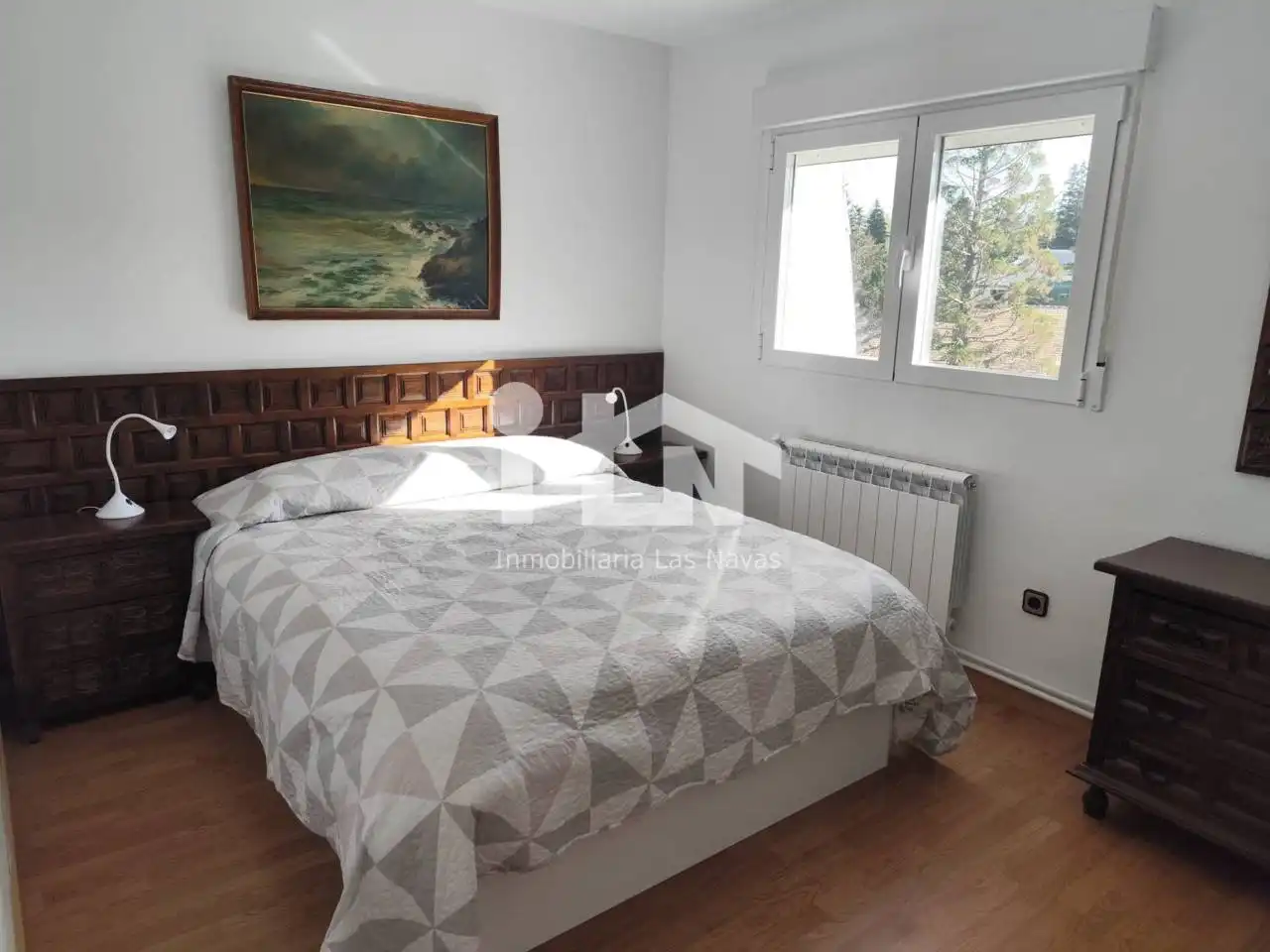 Bedroom of Flat for sale in Las Navas del Marqués   with Heating, Terrace and Storage room