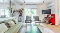 Living room of Flat for sale in  Madrid Capital