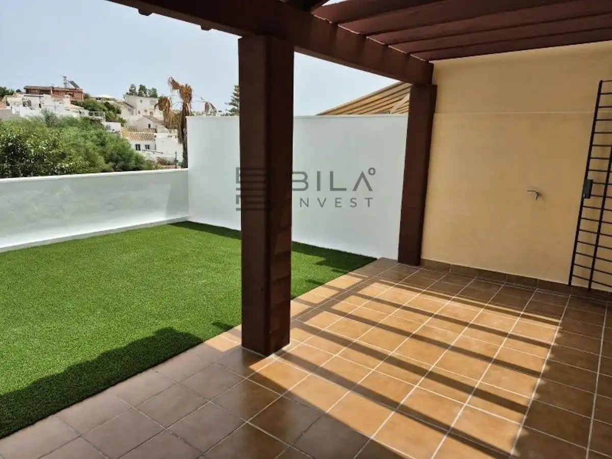Adosado con piscina en venta en Urb. Adarves de Calypso, imagen 4
