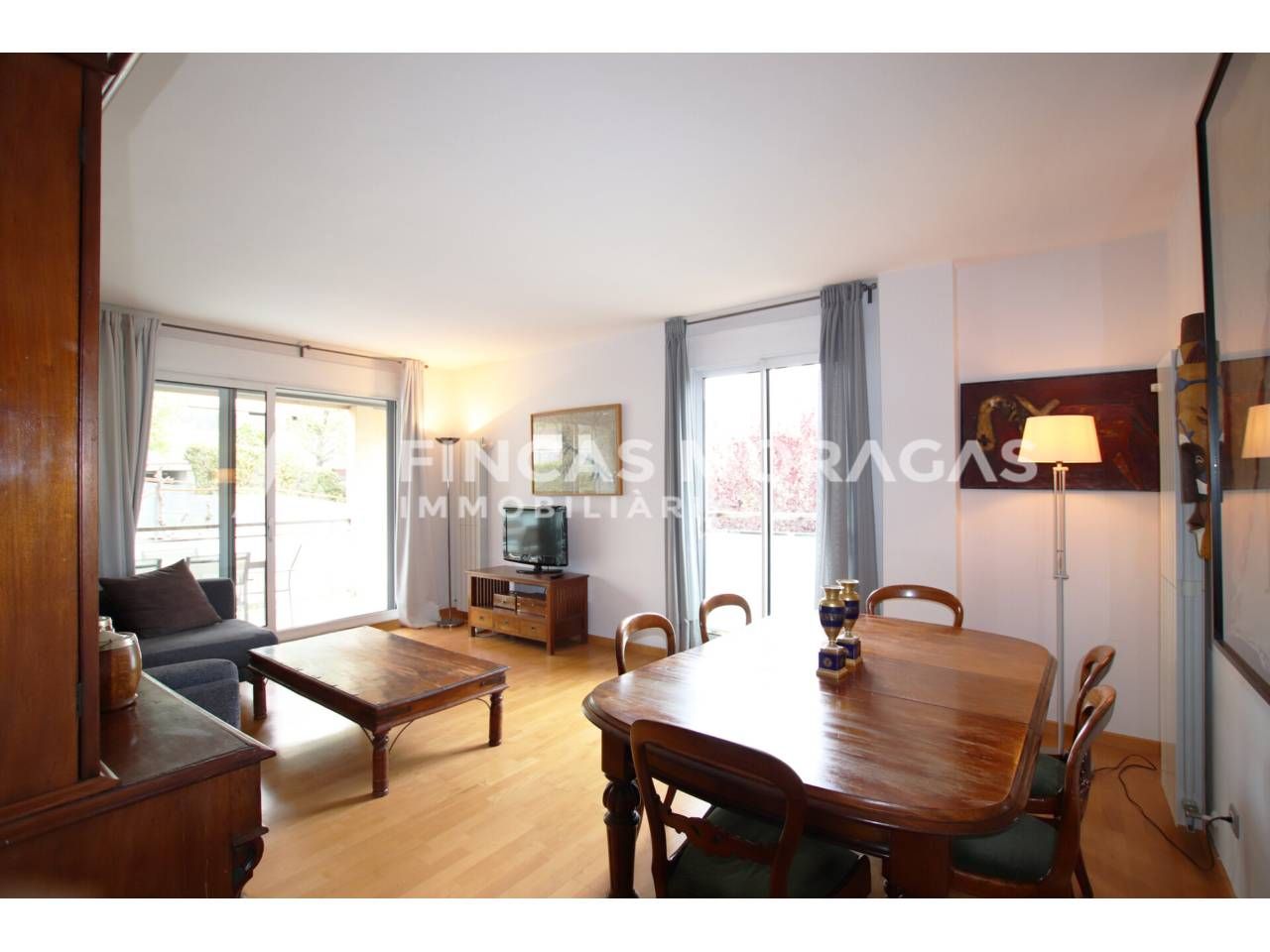 Exterior view of Flat to rent in Sant Cugat del Vallès  with Air Conditioner, Parquet flooring and Terrace