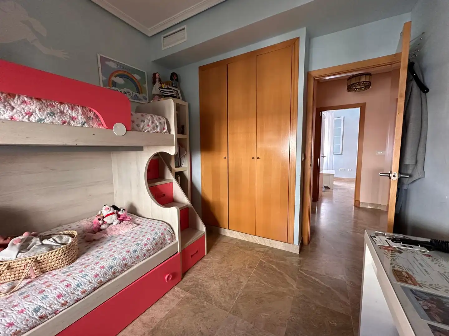 Habitación de Casa adosada en venta en Montequinto con Aire acondicionado y Calefacción